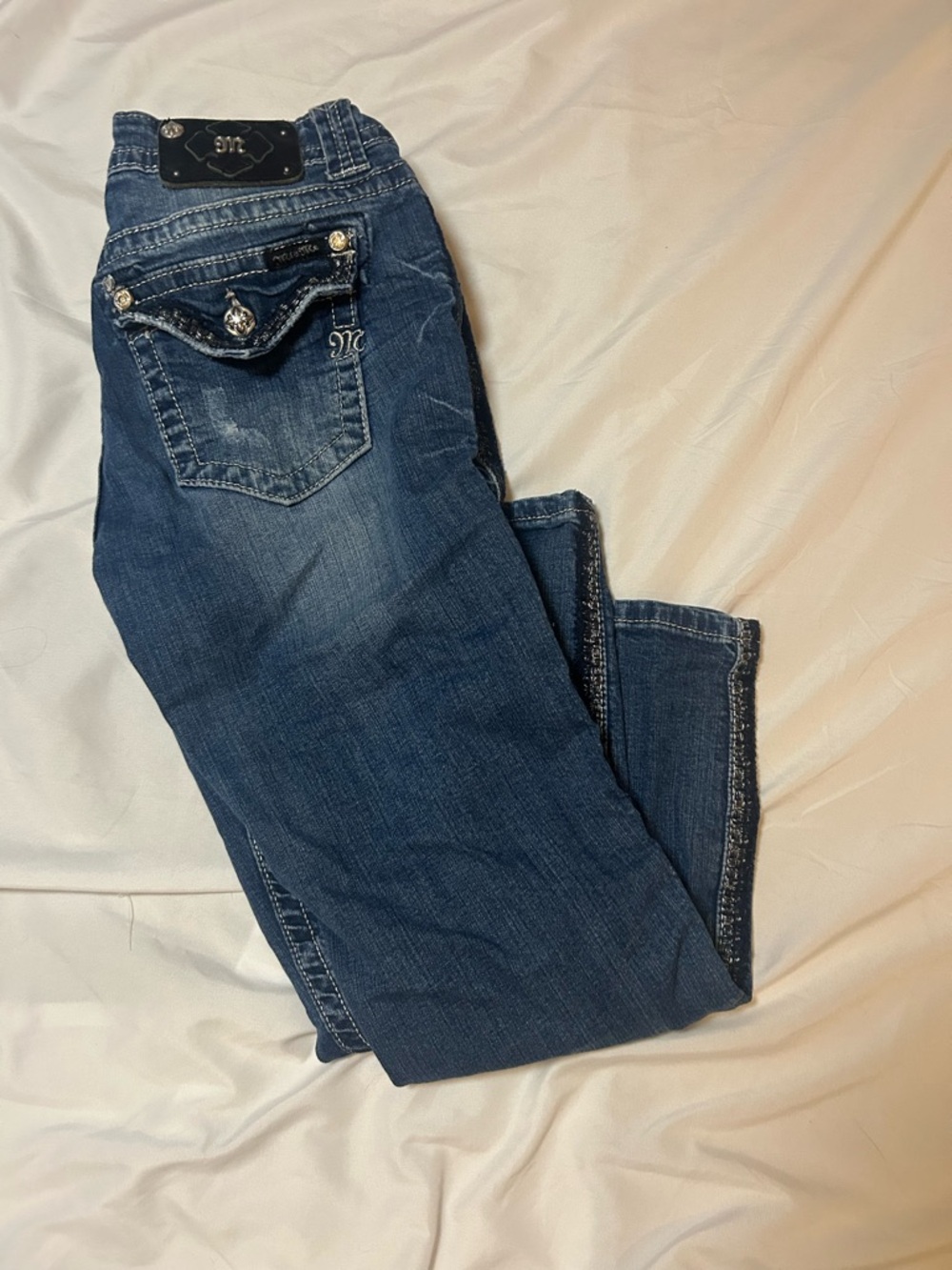 Miss Me Jeans Womens 27 Boyfriend Capri Blue Distressed Embellished Denim Pocket